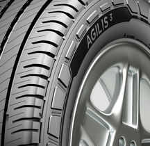 Michelin Agilis 3 235/60R17C 117/115R - KolayOto