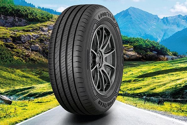 Goodyear Efficientgrip 2 SUV 215/60R17 96H - KolayOto